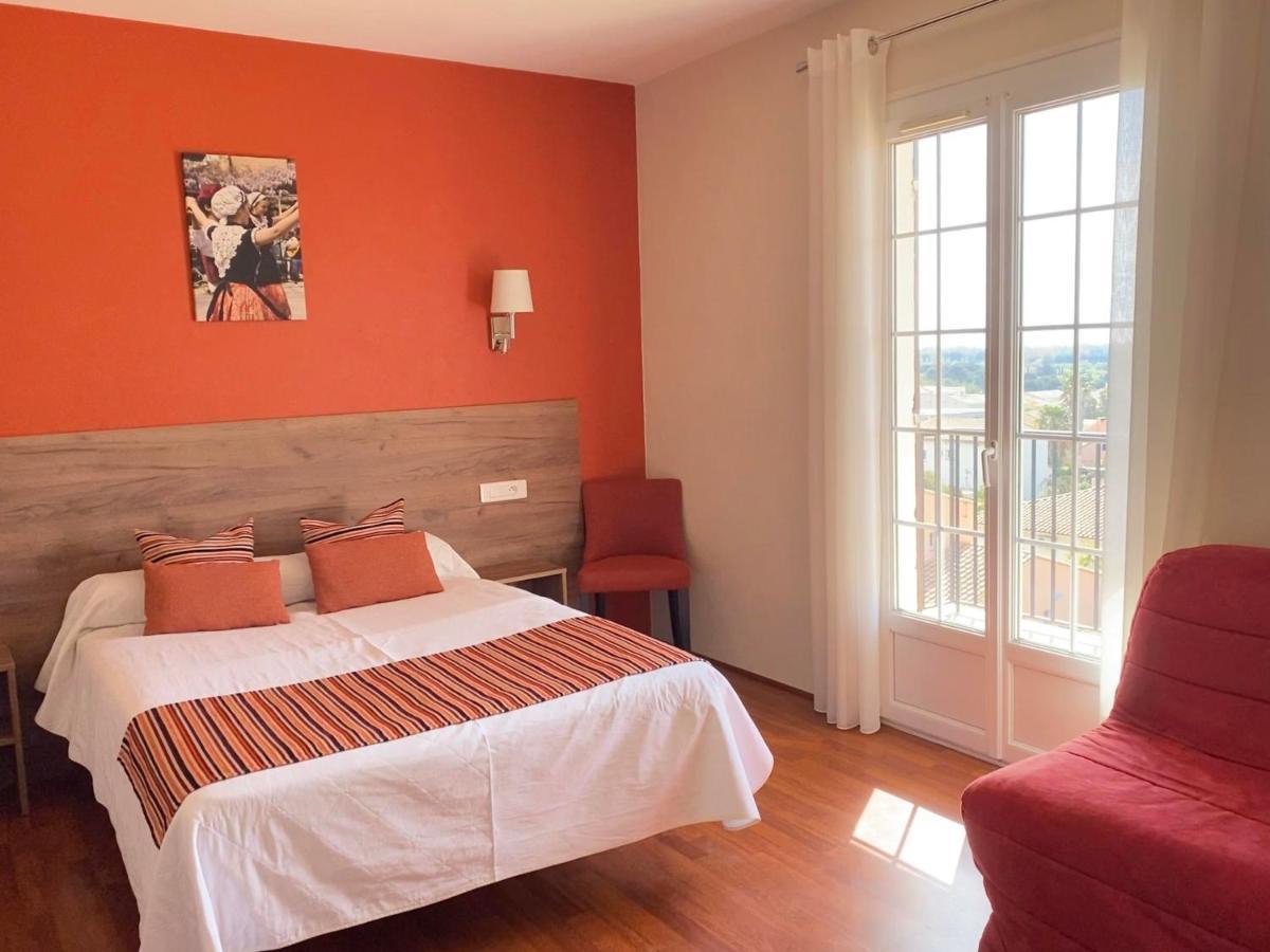Hotel Le Belvedere Сен-Сиприен Экстерьер фото