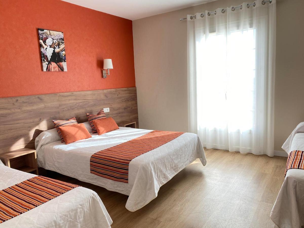 Hotel Le Belvedere Сен-Сиприен Экстерьер фото