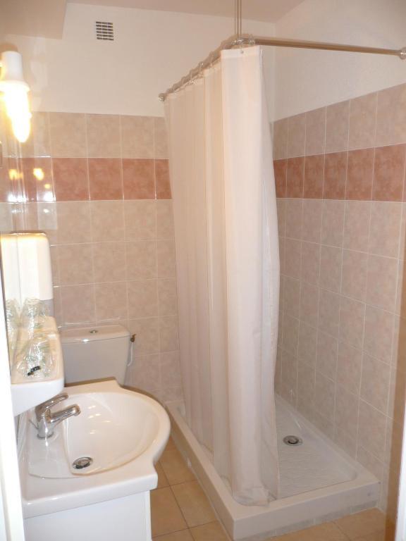 Hotel Le Belvedere Сен-Сиприен Номер фото